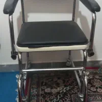 ویلچر‌ حمام  ساخت شرکت یکتا تجهیز البرز