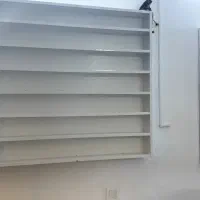 فروش میز ناخن و استند لاک|آرایشگاه و سالن‌های زیبایی|رودهن, |دیوار