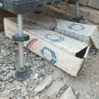 چادرماشین تیبا و یک عددکمک فنر عقب تیبا