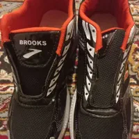 کفش جنس عالی ازسایز۴۱تا۴۴ موجود هست|کیف، کفش، کمربند|سمنان, |دیوار