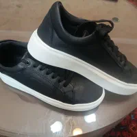 کفش چرم مشکی زیره پیو بدون تغییر رنگ زیره نصف قیمت