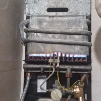 آب گرم کن دیواری