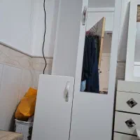 جاکفشی و جالباسی