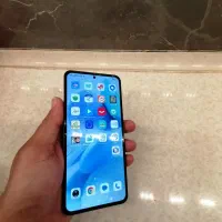 13t رم 12 حافظه 256 در حد