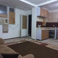 دو خواب با پارکینگ و اسانسور ورودی شهر|اجارهٔ کوتاه‌مدت ویلا و باغ|قشم, |دیوار