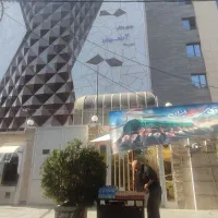 کارگر نظافتی اتباع با جای خواب