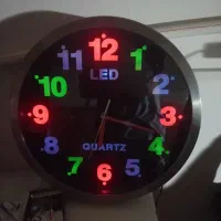 ساعت دیواری LED