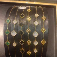 دستبند های ونکلیف اقتصادی