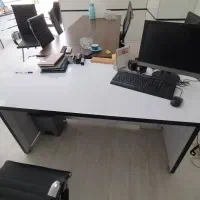 میز اداری سفید|مبلمان اداری|شیراز, ملاصدرا|دیوار