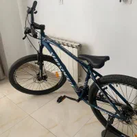 دوچرخه حرفه ای تمیز در حد نو