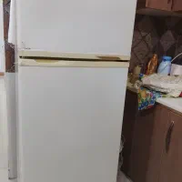 تعدادی لوازم خانگی برقی