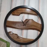 ساعت دیواری چوبی