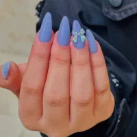 کاشت ناخن حرفه ای|خدمات آرایشگری و زیبایی|قم, ولیعصر|دیوار