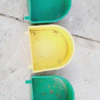 تعدادی لوازم پرنده سالم
