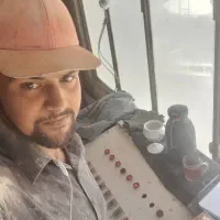 سرویس دهی سالیانه سنگ شکن دوره ای|خدمات پیشه و مهارت|روداب, |دیوار