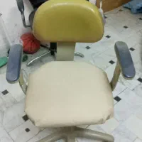 ۲عددصندلی گردان