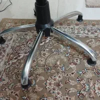 صندلی جک دار آرایشگاهی|آرایشگاه و سالن‌های زیبایی|فردیس, منظریه|دیوار