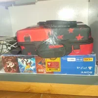 یک دستگاه ps4 اکبند...