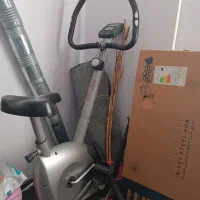 فروشی دوچرخه ایستاده