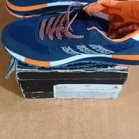 فروش کتونی آدیداس اصل|کیف، کفش، کمربند|کرج, دهقان ویلا|دیوار