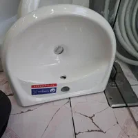 روشویی با پایه|لوازم سرویس بهداشتی|اصفهان, باغ فدک|دیوار