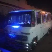 مینی بوس