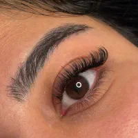 اکستنشن و کاشت موقت مژه