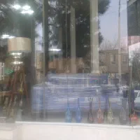 مغازه تجاری سر پل حاجی