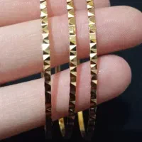 النگو|بدلیجات|جوانرود, |دیوار