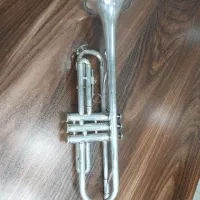 ترومپت یاماها1335|سازهای بادی|برخوار, |دیوار