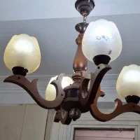 لوستر چوبی ۴ شعله سالم