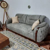 تعمیرات مبل راحتی وکلاسیک وفروش مبل راحتی|مبلمان خانگی و میز عسلی|سلماس, |دیوار