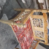 مبل. و تخت سنتی  تو ابعاد مختلف|صندلی و نیمکت|میانه, |دیوار