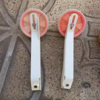 اسکیت آهنی و کمکی دوچرخه توافقی|دوچرخه، اسکیت، اسکوتر|صحنه, |دیوار