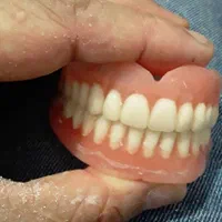 ساخت دندان مصنوعی|آرایشی، بهداشتی، درمانی|لردگان, |دیوار