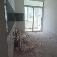 آپارتمان طبقه اول