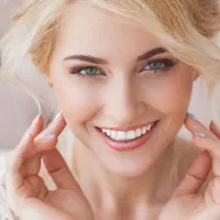 استخدام منشی و نظافتچی