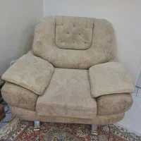 مبلمان ۵ نفره راحتی|مبلمان خانگی و میز عسلی|تهران, سازمان برنامه جنوبی|دیوار