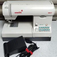 مقداری وسایل خانه و ماشین اسباب بازی