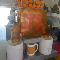 به یه کارگر ماهر برای صنف ابمیوه بستنی نیازمندیم