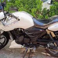 آپاچی 180 تمیز