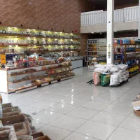 قفسه فروشگاهی