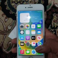 اپل iPhone 8 با حافظهٔ ۶۴ گیگابایت