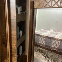 تخت و میز آرایش|تخت و سرویس خواب|آمل, |دیوار