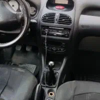 پژو۲۰۶ صندوقدار