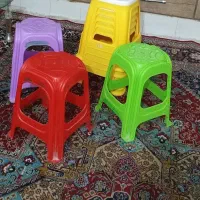 با سلام چند عدد صندلی نو به فروش می‌رسد در برازجان