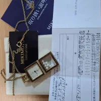 ساعت گردنبندی خاص