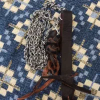 زنجیر سیمی|اسب و تجهیزات اسبسواری|ابریشم, |دیوار