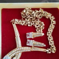 ست گردنبند و گردنبند تک زنانه با قیمت مناسب