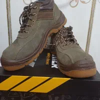 کفش کار|کیف، کفش، کمربند|ایرانشهر, |دیوار